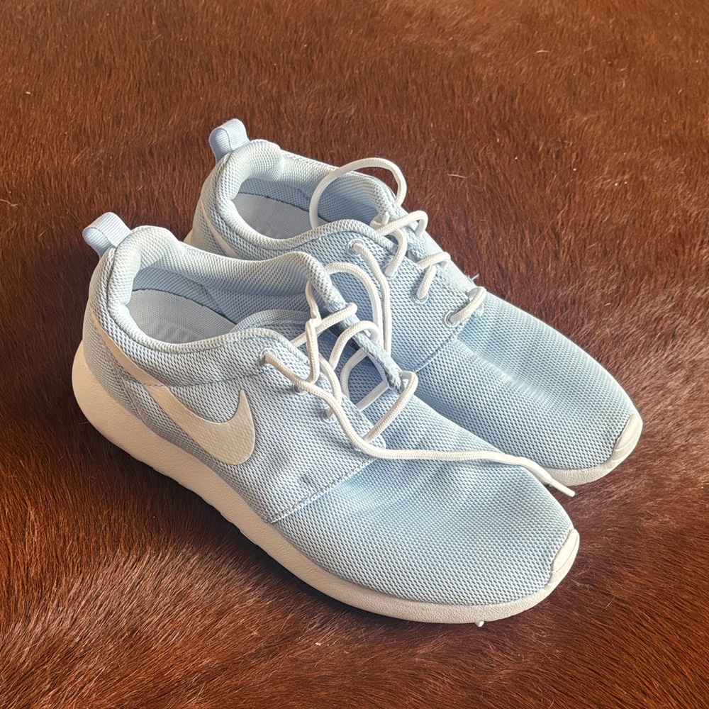Nike Roshes